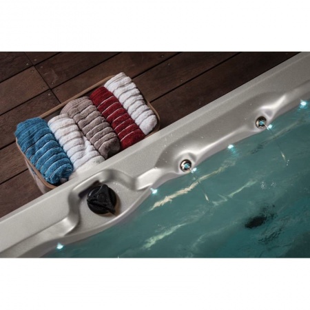 Плавательный спа бассейн Vortex Spas Hydrozone Exterme Плавательный спа бассейн Vortex Spas Hydrozone Exterme