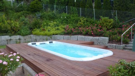 Бассейн СПА с противотоками Premium Leisure Swimmer 18 Dual Zone Бассейн СПА с противотоками Premium Leisure Swimmer 18 Dual Zone