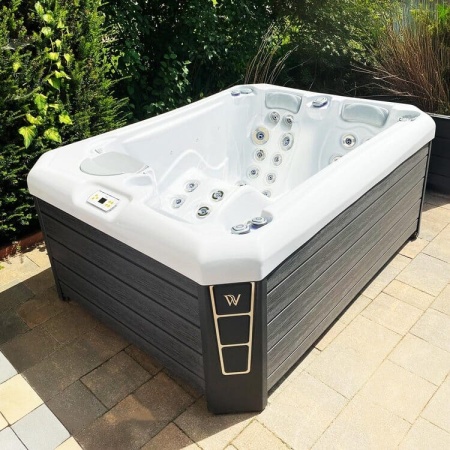 Мини спа-бассейн Wellis Manhattan Life Premium Мини спа-бассейн Wellis Manhattan Life Premium